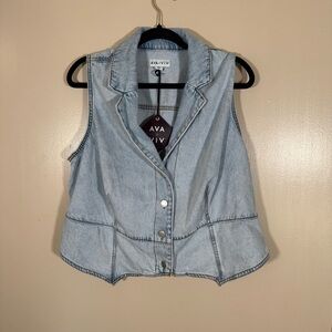 NWT Ava & Viv Collared Light Wash Button Western Denim Vest Size 1X